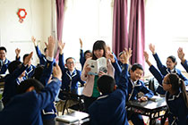 日本女人B日老头大鸡巴君谊中学“新初中”